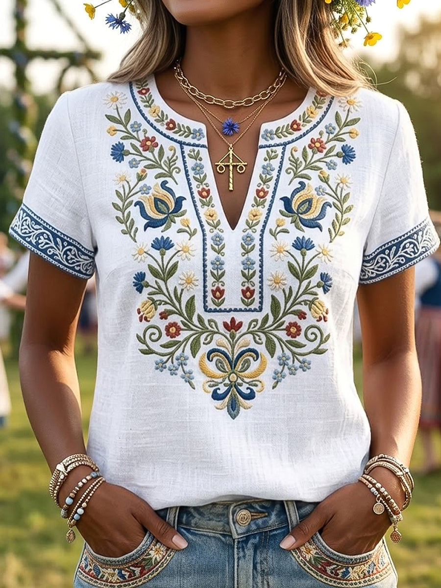 T-shirt vintage suédois pour femmes, motif floral de la Saint-Jean, col en V