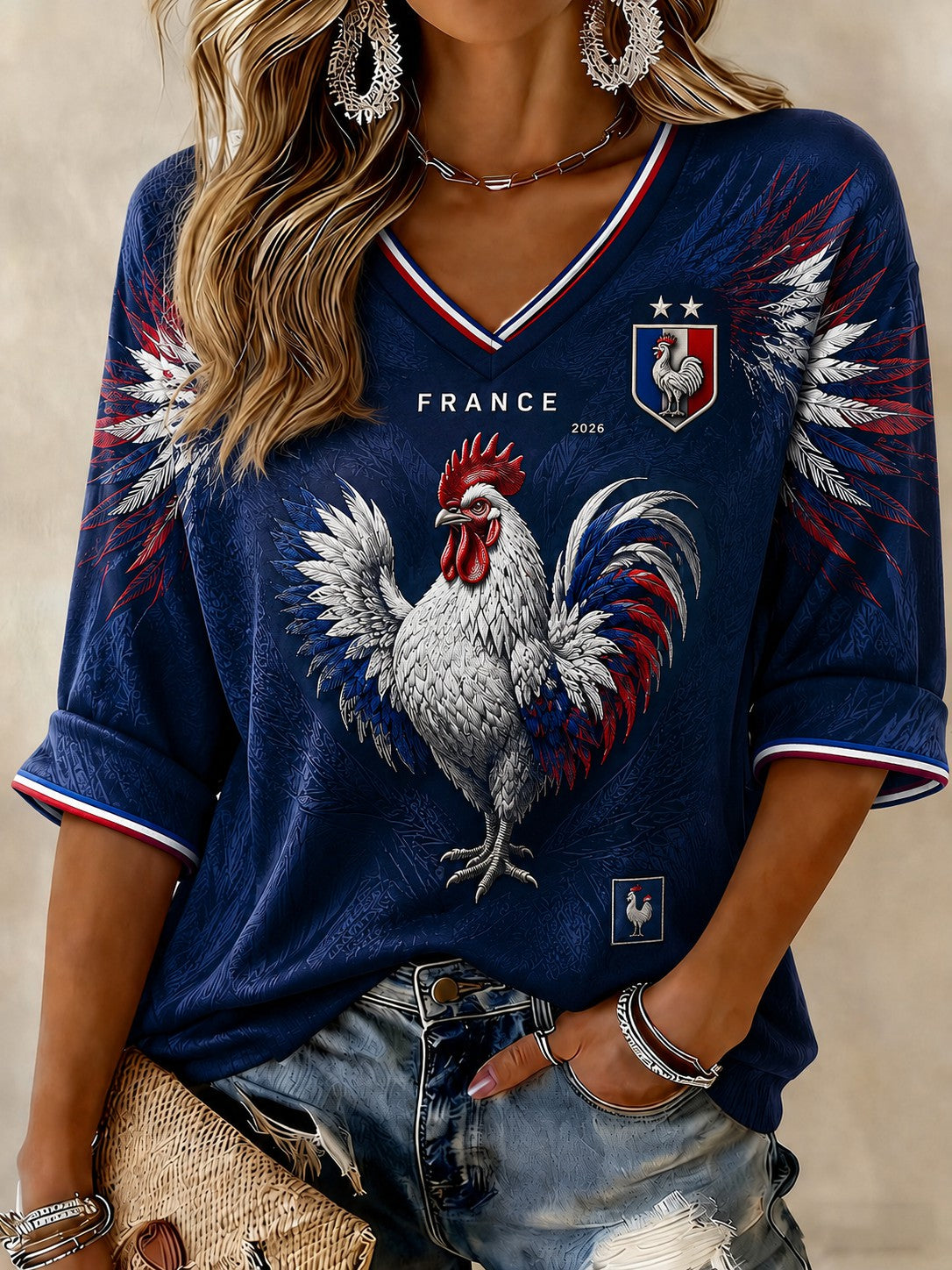 T-shirt femme France Football à manches mi-longues et col en V imprimé