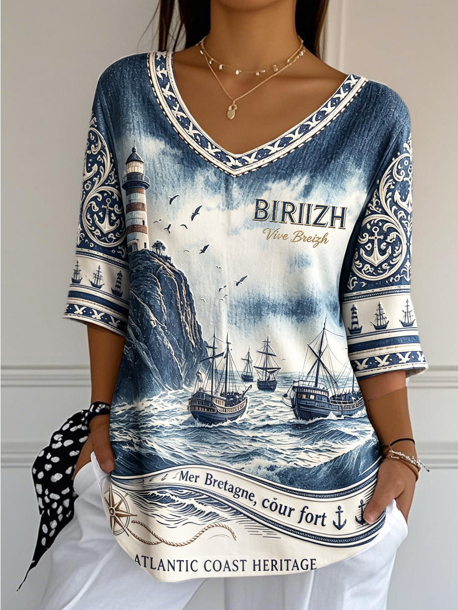 T-shirt à col en V léger pour femme French Brittany Lighthouse à imprimé dégradé nautique