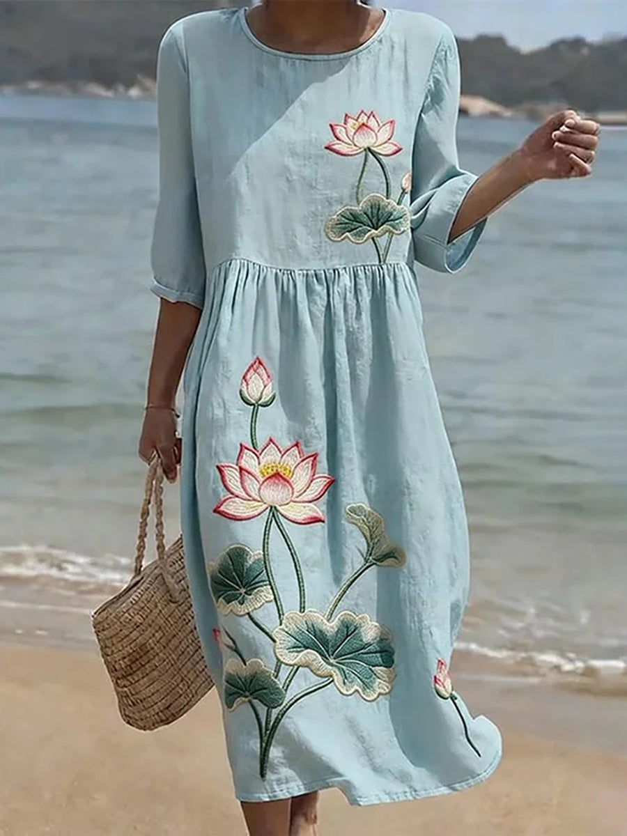 Robe en mélange de lin à motif floral pour femmes