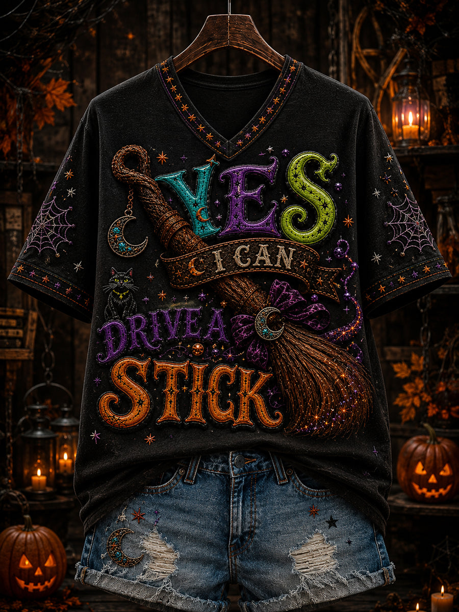 T-shirt col V imprimé «YES I CAN DRIVE A STICK» Femme
