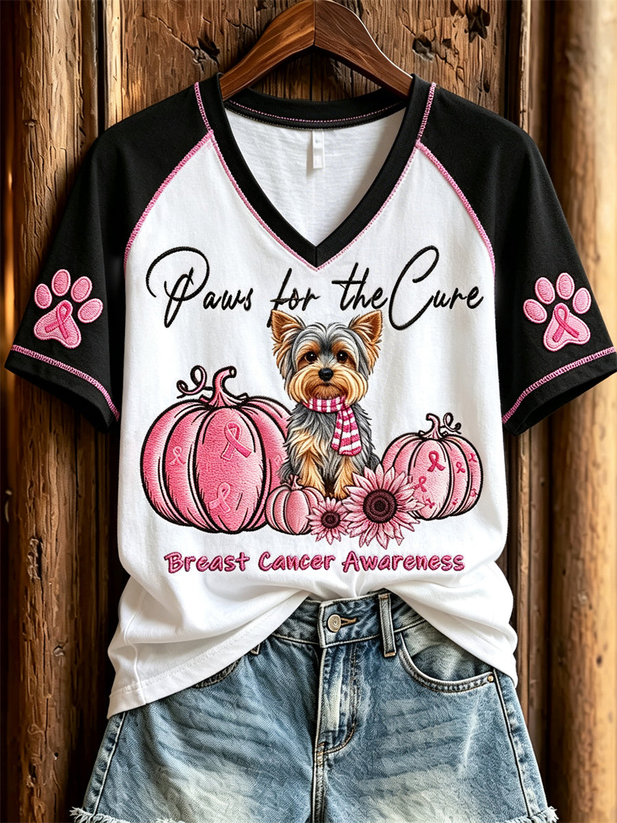 T-shirt à manches courtes pour femme Paws for the Cure Breast Cancer Awareness Yorkshire Dog & Pink Pumpkins Print