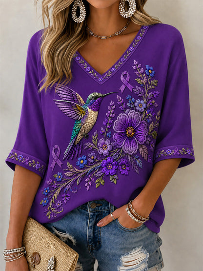 T-shirt à col en V pour femmes, imprimé floral violet et colibris, en soutien à la sensibilisation à la maladie d’Alzheimer