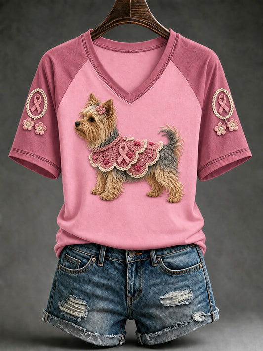 T-shirt à col en V imprimé rose pour femme Breast Cancer Dog