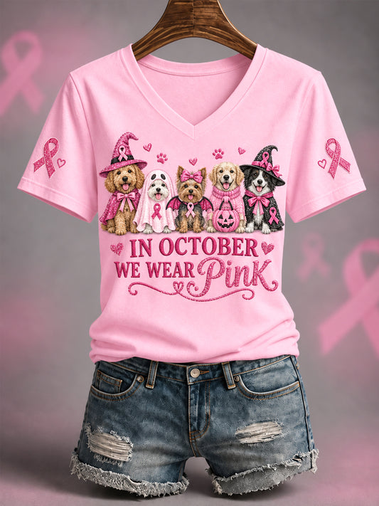 T-shirt à col en V pour femmes, avec imprimé «En octobre, nous portons du rose» et motifs de chiens roses, en soutien à la sensibilisation au cancer du sein