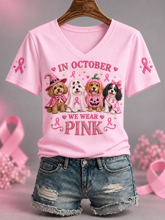 En octobre des femmes nous portons rose Halloween rose chiens imprimer soutien de sensibilisation au cancer du sein v-Neck Tee